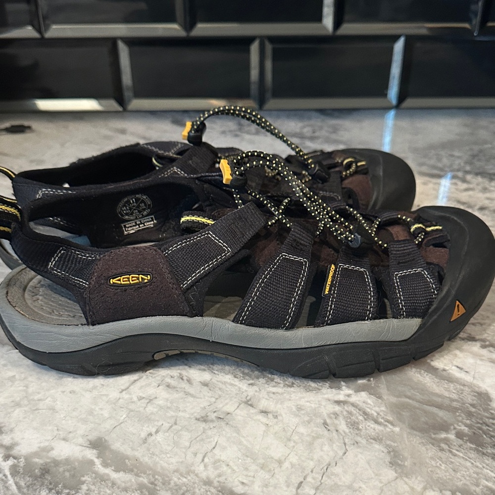Keen Black and Yellow Hiking Sandals
